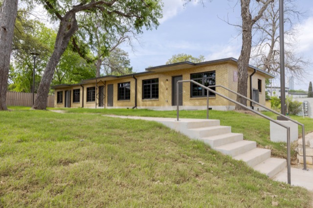 Pathways at Rosewood Courts courtyard residences